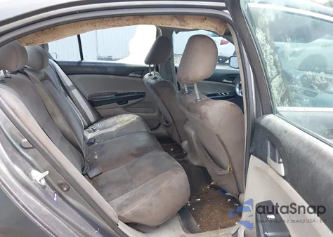 2011 Honda Accord 2.4 Lx from USA, damaged, VIN 1HGCP2F35BA088015